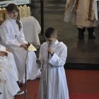 Profession de Foi et premières communions à Trazegnies - 059